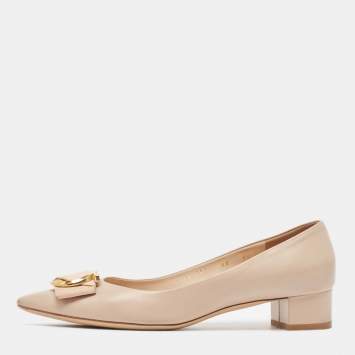 Pre Owned Salvatore Ferragamo Beige Leather Bow Pointed Toe Pumps Size 40