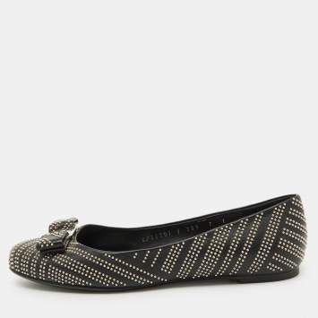 Pre Owned Salvatore Ferragamo Black Leather Studded Varina Bow Ballet Flats Size 37.5