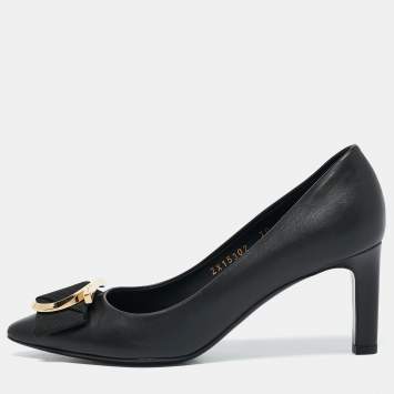 Pre Owned Salvatore Ferragamo Black Leather Ezia Pumps Size 36
