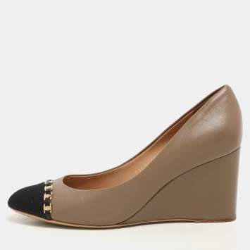 Pre Owned Salvatore Ferragamo Taupe Leather Nana Cap Toe Chain Detail Wedge Pumps Size 38
