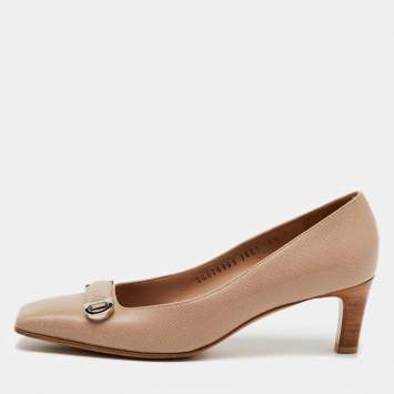 Pre Owned Salvatore Ferragamo Beige Leather Gancini Square Toe Pumps Size 37