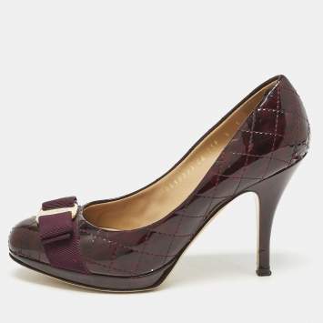 Salvatore Ferragamo Burgundy Quilted Patent Leather Vara Bow Pumps Size 36.5