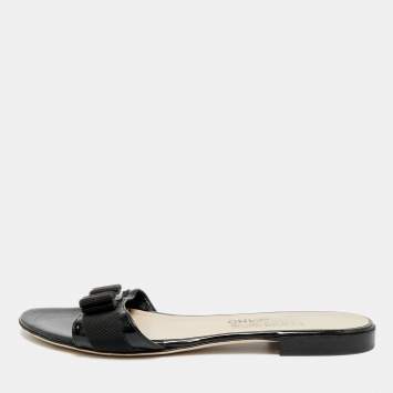 Pre Owned Salvatore Ferragamo Black Patent Leather Vara Bow Open Toe Flats Size 39.5