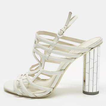 Pre Owned Salvatore Ferragamo Size 39.5 White Leather Strappy Sandals