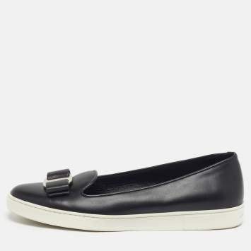 Pre Owned حذاء رياضى سالفاتورى فيراغامو سليب أون فيونكة نوفيلو جلد ذهبى مقاس 36.5 