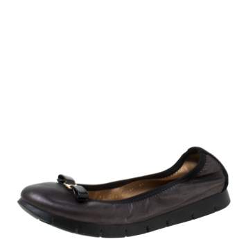 Pre Owned Salvatore Ferragamo Black Leather Platform Scrunch Ballet Flats Size 40
