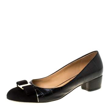 Pre Owned Salvatore Ferragamo Black Croc Embossed Leather And Suede Vara Bow Pumps Size 38.5