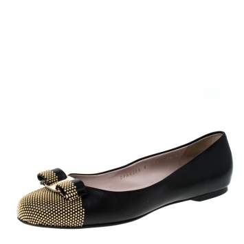 مملوكة مسبقًا Salvatore Ferragamo Black Leather Varina Studded Ballet Flats Size 38