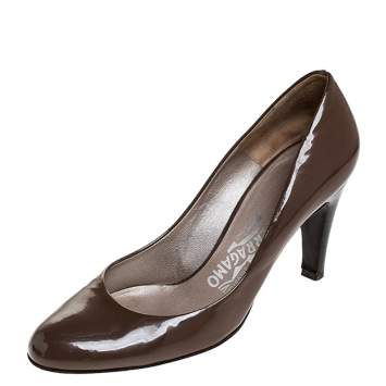 Pre Owned Salvatore Ferragamo Brown Patent Leather Wooden Heel Pumps Size 38.5