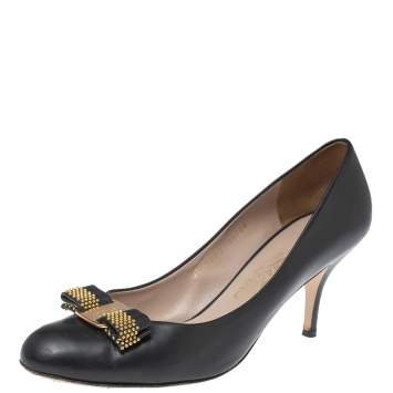 Pre Owned Salvatore Ferragamo Black Leather Bow Embellished Pumps Size 40