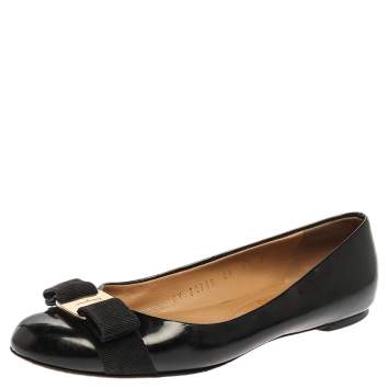 Pre Owned Salvatore Ferragamo Black Patent Leather Vara Bow Flats Size 37