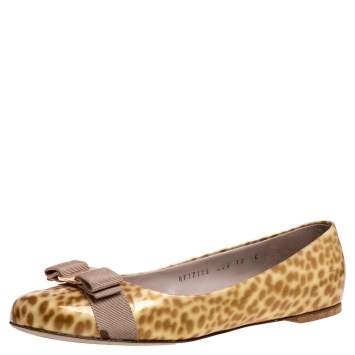 Pre Owned Salvatore Ferragamo Cream Animal Print Patent Leather Varina Ballet Flats Size 40.5