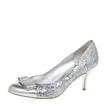 Pre Owned Salvatore Ferragamo Silver Glitter Vara Bow Pumps Size 38.5