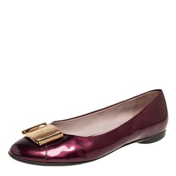 Pre Owned Salvatore Ferragamo Burgundy Patent Leather Buckle Embellished Ballet Flats Size 39 
