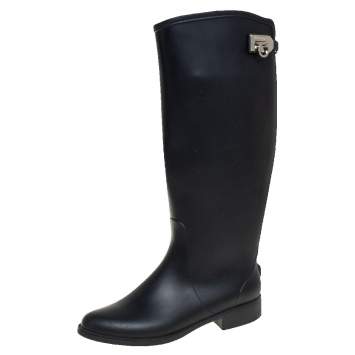 Pre Owned Salvatore Ferragamo Black Rubber Rain Boots Size 39.5