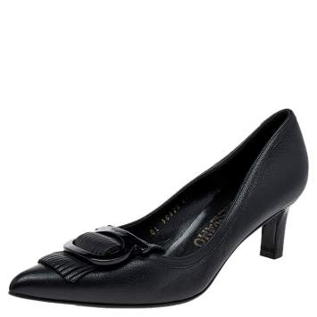 Pre Owned Salvatore Ferragamo Black Leather Gancini Buckle Fringe Detail Pointed Toe Pumps Size 38