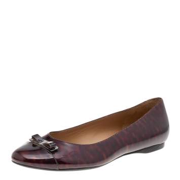 Pre Owned Salvatore Ferragamo Burgundy Patent Leather Vara Bow Flats Size 38.5