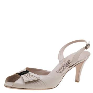 Pre Owned Salvatore Ferragamo Beige Leather Peep Toe Slingback Sandals Size 40