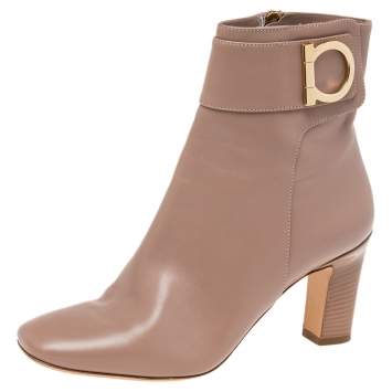 Pre Owned Salvatore Ferragamo Beige Leather Gancini Ankle Boots Size 37