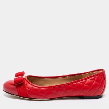 Pre Owned Salvatore Ferragamo Red Quilted Patent And Leather Varina Ballet Flats Size 38.5