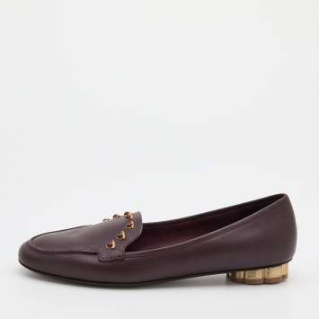 Pre Owned Salvatore Ferragamo Burgundy Leather Studded Flower Heel Loafers Size 38.5