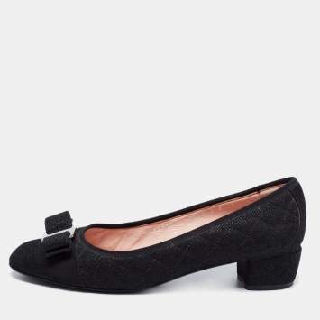 Pre Owned Salvatore Ferragamo Black Iridescent Quilted Suede Vara Bow Block Heel Pumps Size 37.5