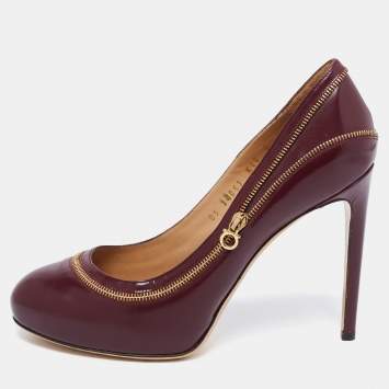 Pre Owned Salvatore Ferragamo Burgundy Leather Rory Chain Detail Pumps Size 38.5
