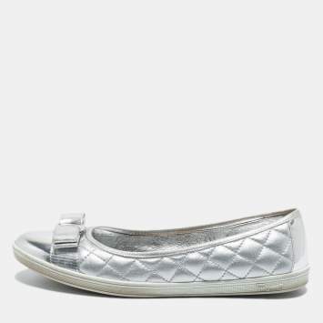 Pre Owned Salvatore Ferragamo Metallic Silver Leather Bow Ballet Flats Size 39.5