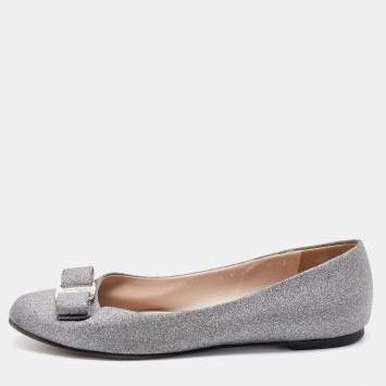 Pre Owned Salvatore Ferragamo Metallic Silver Leather Vara Bow Ballet Flats Size 38.5