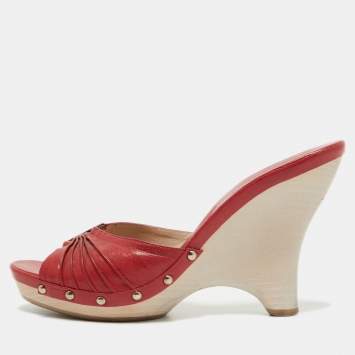Pre Owned Salvatore Ferragamo Red Pleated Leather Open Toe Wedge Sandals Size 39.5