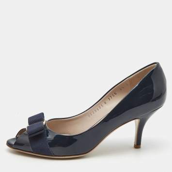 Pre Owned Salvatore Ferragamo Navy Blue Patent Leather Vara Bow Pumps Size 37