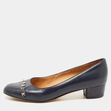 Pre Owned Salvatore Ferragamo Navy Blue Leather Pim Pumps 39