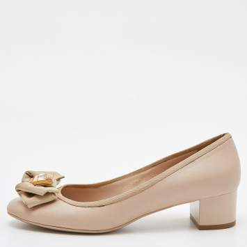 Pre Owned Salvatore Ferragamo Beige Leather Block Heel Pumps Size 38.5