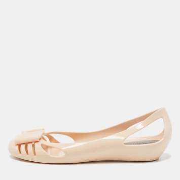 Pre Owned Salvatore Ferragamo Light Pink Rubber Bermuda Ballet Flats Size 37.5