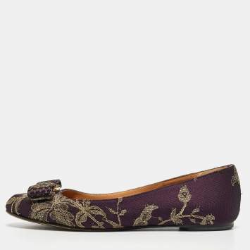Pre Owned Salvatore Ferragamo Purple/Gold Floral Lace and Satin Varina Ballet Flats Size 35.5