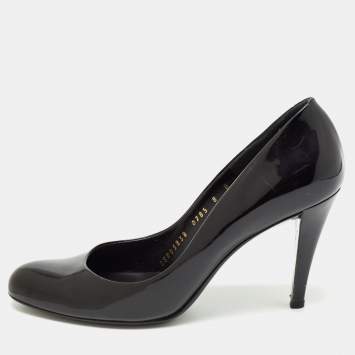 Pre Owned Salvatore Ferragamo Black Patent Leather Round Toe Pumps Size 38.5