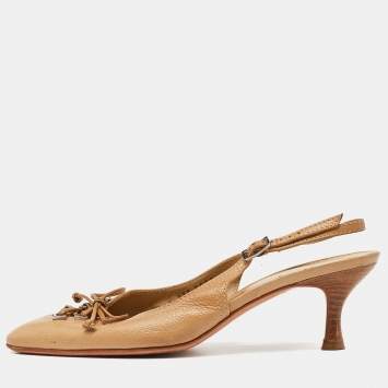 Pre Owned Salvatore Ferragamo Beige Leather Slingback Pumps Size 36.5
