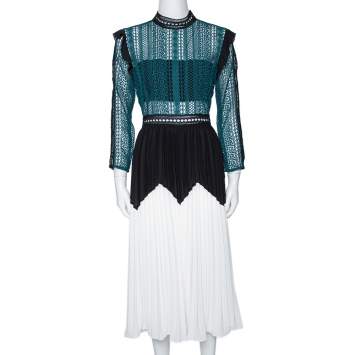 Pre Owned Self Portrait Green Panelled Guipure Lace Pleated Midi Dress M