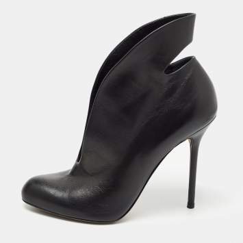 Pre Owned Sergio Rossi Black Leather V-Neck Cut Out Ankle Booties Size 36