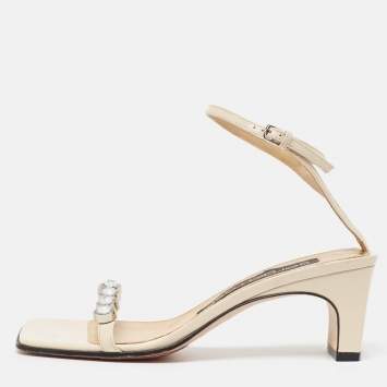 مملوكة مسبقًا Sergio Rossi Cream Leather Crystal Embellished Ankle Strap Sandals Size 36