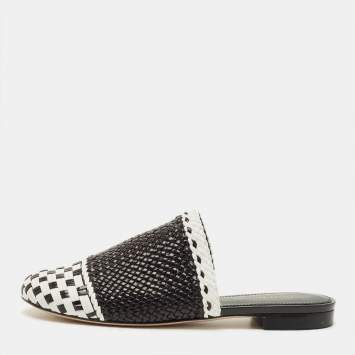 مملوكة مسبقًا Stuart Weitzman Indiana Size 37.5 Black/White Woven Leather Mules
