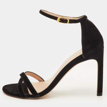 مملوكة مسبقًا صندل ستيوارت وايتزمان أسود شامواه بسوار للكاحل مقاس 35