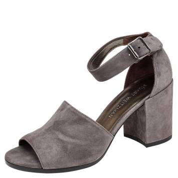 Pre Owned Stuart Weitzman Grey Suede Sohogal Ankle Strap Sandals Size 39