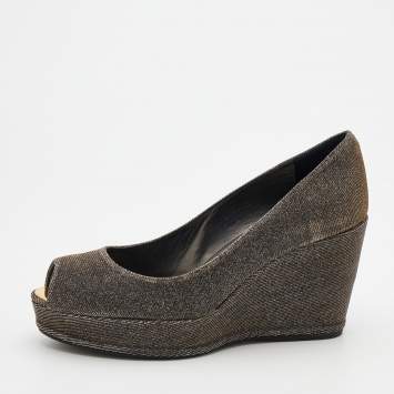 Pre Owned Stuart Weitzman Metallic Two Tone Lurex Fabric Anna Wedge Platform Pumps Size 38