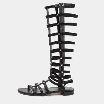 Pre Owned Stuart Weitzman Black Leather Flat Gladiator Sandals Size 38
