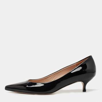 Pre Owned Stuart Weitzman Black Patent Leather Pointed Toe Pumps Size 38.5