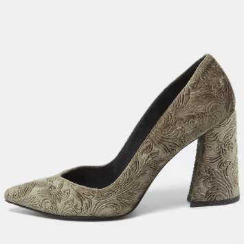 Pre Owned Stuart Weitzman Olive Green Textured Velvet Block Heel Pumps Size 37