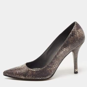 Pre Owned Stuart Weitzman Metallic Two Tone Embossed Snakeskin Pumps Size 34.5