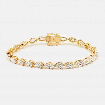 Pre Owned 7.6 cts Pear Brilliant 18k Yellow Gold Lab Grown Diamonds Bracelet