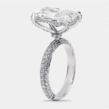 Pre Owned 6.20 cts Radiant and Round Lab Grown Diamond 18k White Gold Ring Size 53